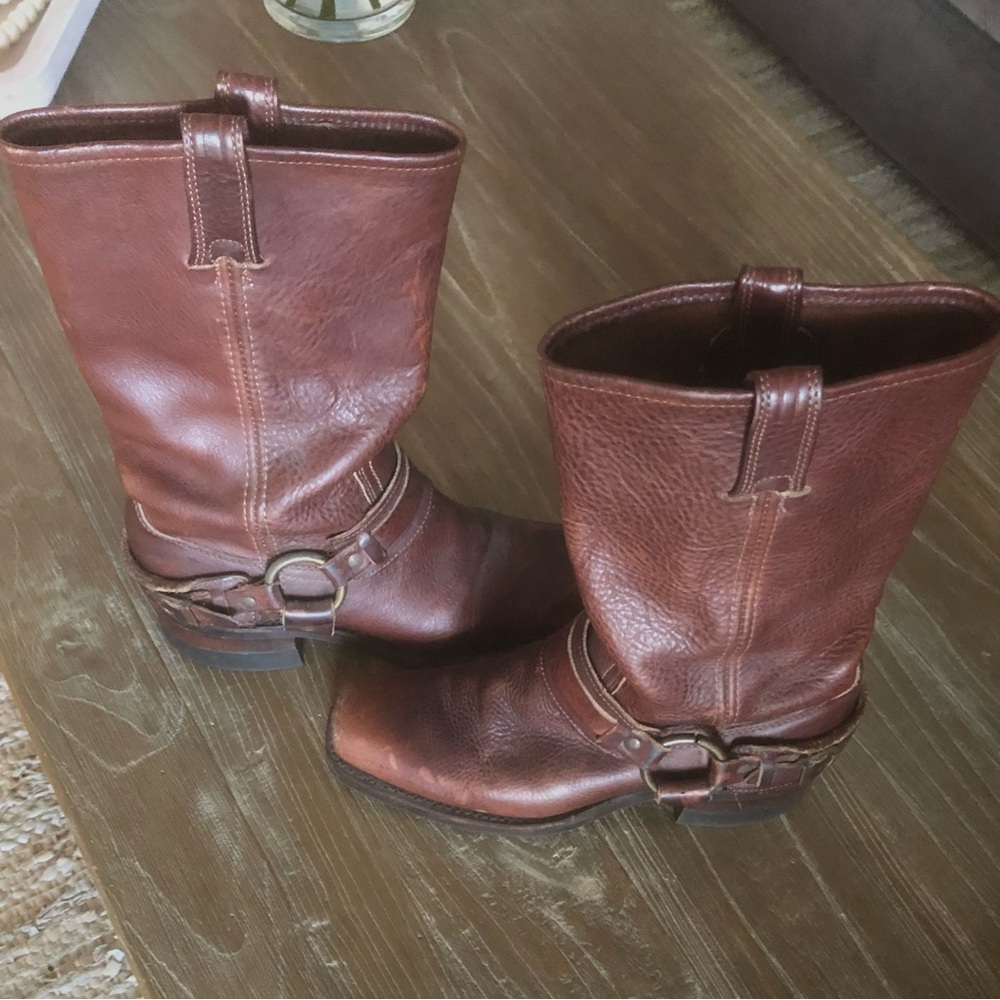 Frye Harness Boots 8 M